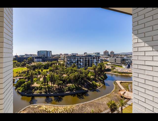 2 BEDROOM APARTMENT FOR SALE IN CENTURY CITY